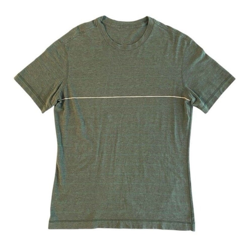 Lululemon T-Shirt Mens Medium Green Gray Stripe Workout Gym Performance Casual